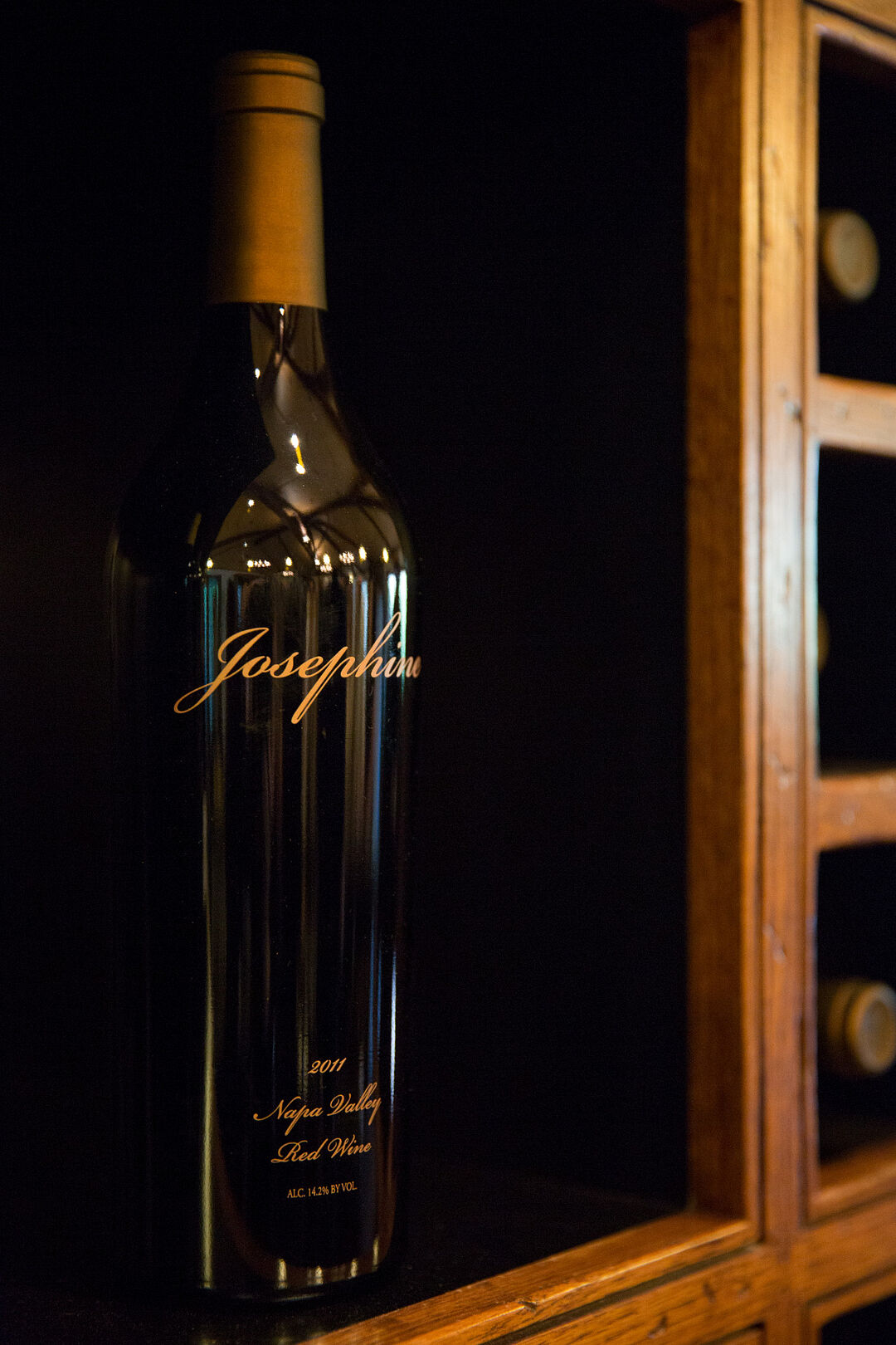 Josephine wine bottle